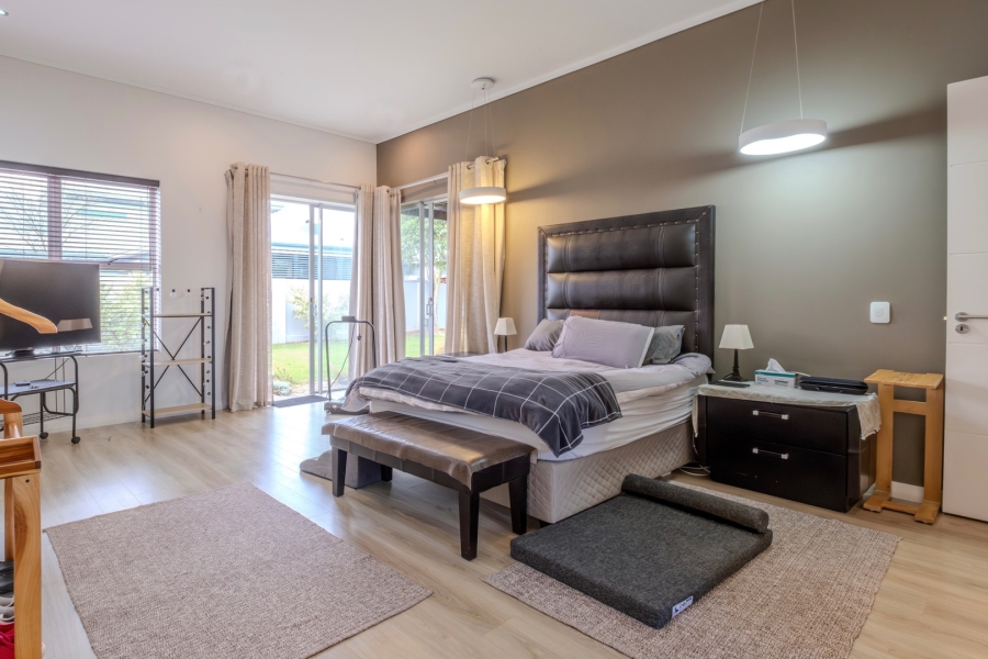 3 Bedroom Property for Sale in Earls Court Lifestyle Estate Western Cape